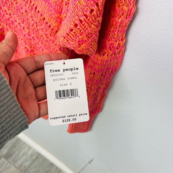 NWT Free People Pink Hot Tropics V Neck knit Oversized Tunic Sweater size Small - Picture 4 of 8